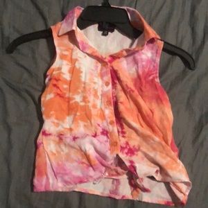 Girls shirt tie die look
